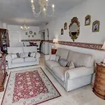 Cyv - Beautiful With Sea Views Daire *