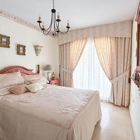 Apartment Beautiful With Sea Views! *