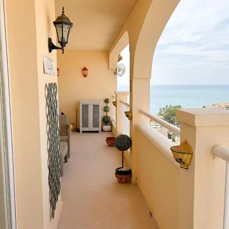 Beautiful With Sea Views! Apartment Benalmadena